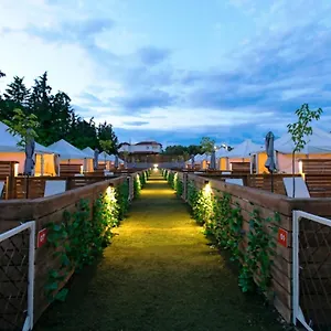 Οργανωμένο κάμπινγκ Sueno Bungalows